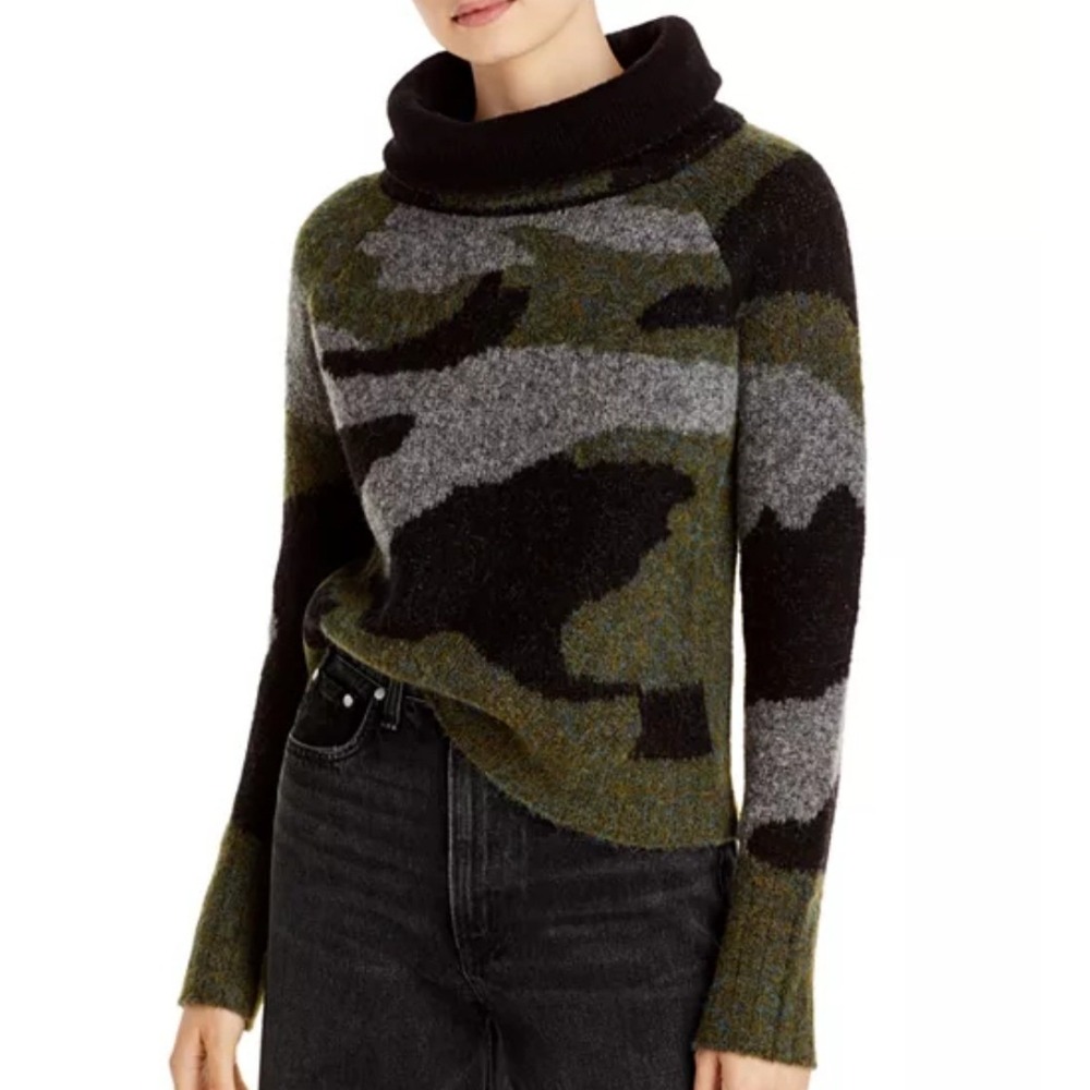 Aqua Knit Green Camo Print Cowl Neck Sweater Pullover Women's‎ Smal Grunge Y2K